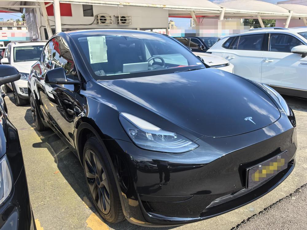 Tesla Model Y 2023 RWD