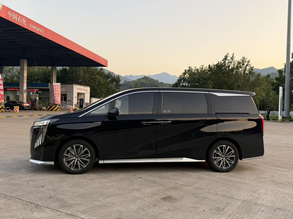 GAC Trumpchi M8 2023 Master Series 390T Premium
