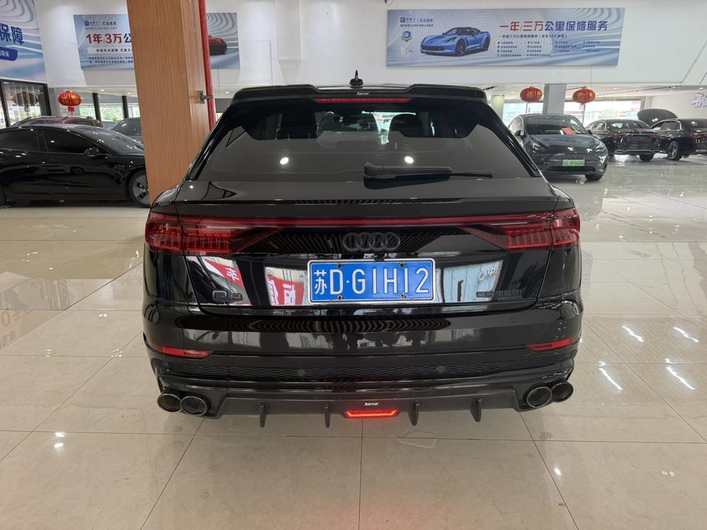 Audi Q8 2021 55 TFSI Luxury Sport