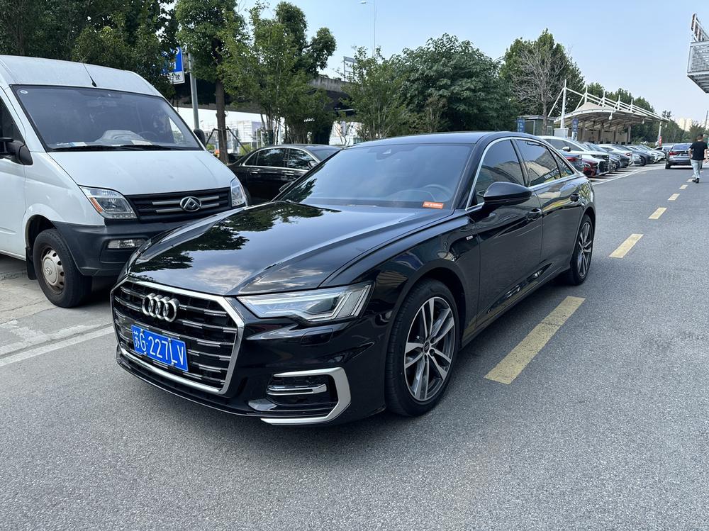 Audi A6L 2024 40 TFSI Luxury Sport