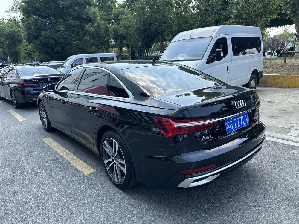 Audi A6L 2024 40 TFSI Luxury Sport