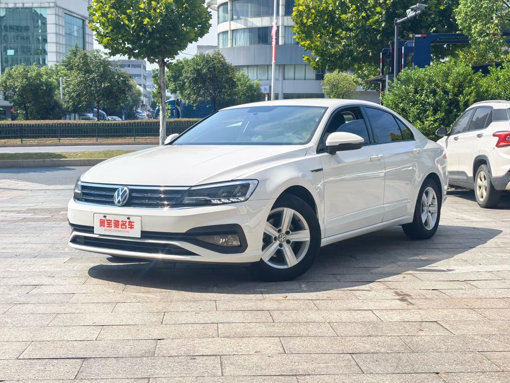 Volkswagen Lamando 2021 230TSI DSG Fashion