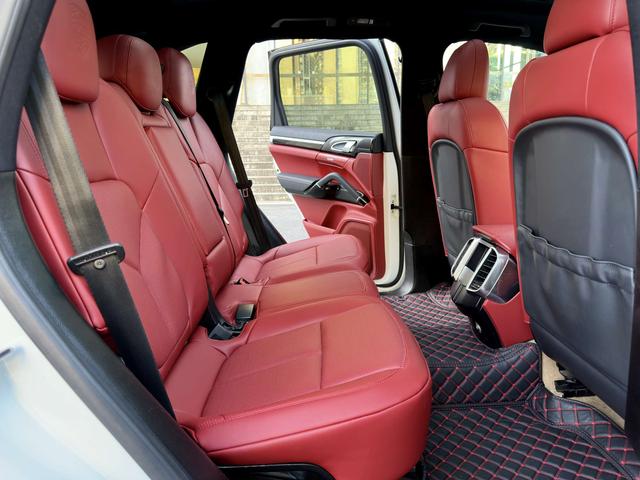 Porsche Cayenne 2011 Cayenne 3.0T – фото 13