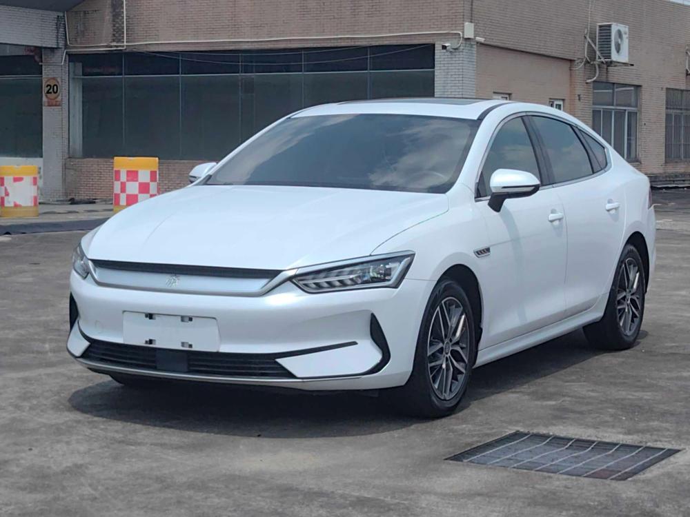 Qin Plus EV Модель 2021 года 400KM Luxury