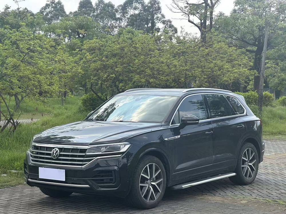 Volkswagen Touareg Модель 2019 года 3.0TSI Rapid Фэн Edition National V