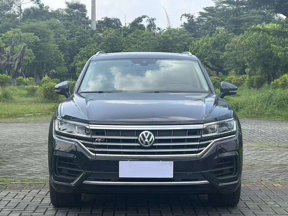 Volkswagen Touareg Модель 2019 года 3.0TSI Rapid Фэн Edition National V