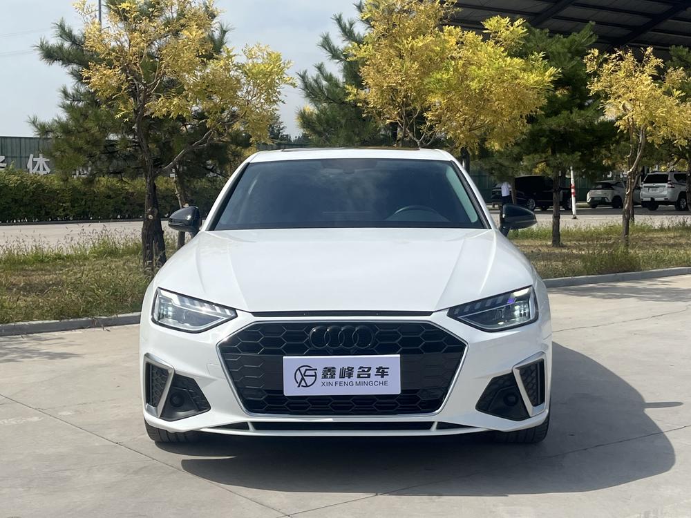 Audi A4L 2022 40 TFSI Style Dynamic