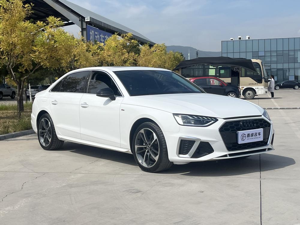 Audi A4L 2022 40 TFSI Style Dynamic