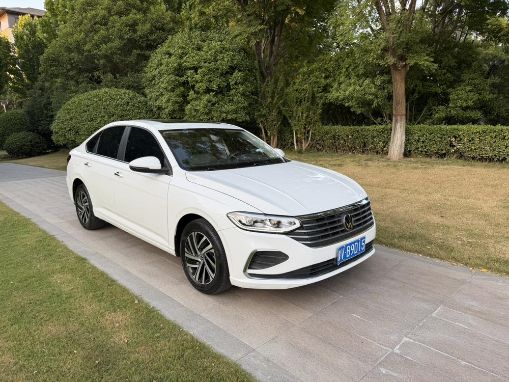 Volkswagen Lavida 2023 300TSI DSG Full Run Edition