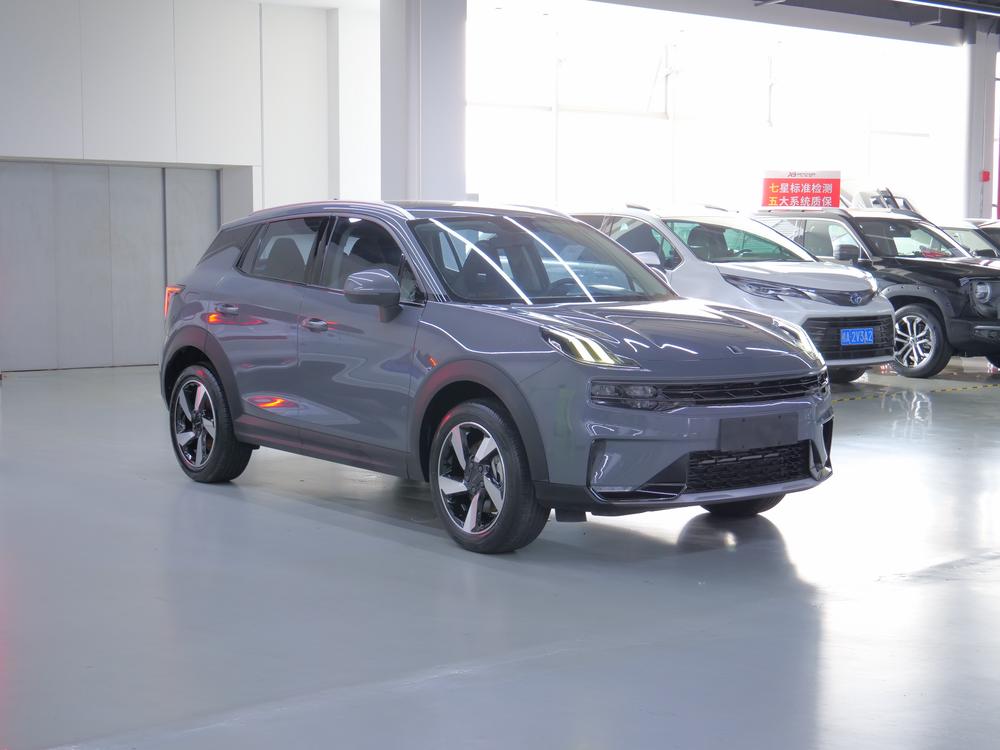Lynk & Co 06 EM-P 2020 Plus