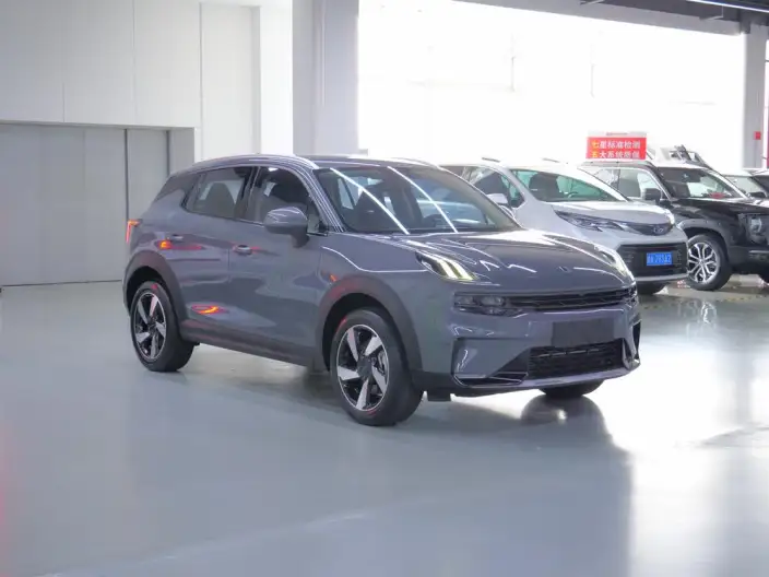 Lynk & Co 06 EM-P 2020 Model Plus