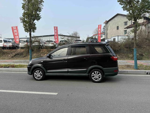Fengguang 370 2017 модификация 1.5L CVT Fashion 7 seat – фото 8