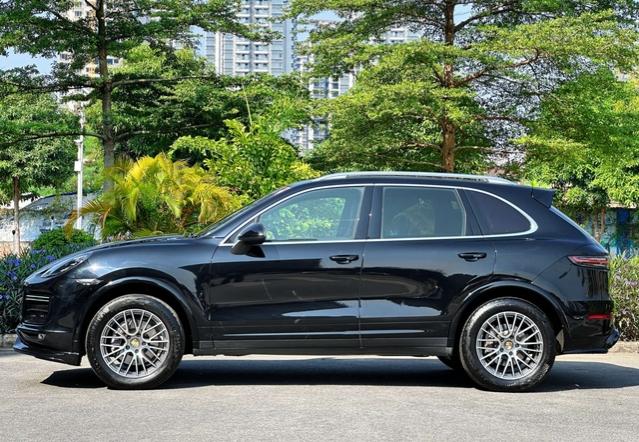 Porsche Cayenne 2011 Cayenne 3.0T – фото 4
