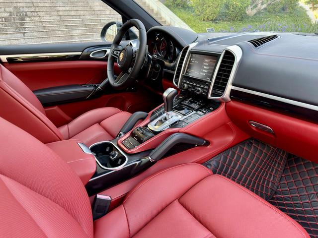 Porsche Cayenne 2011 Cayenne 3.0T – фото 11