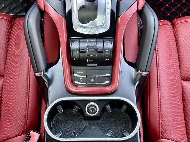 Porsche Cayenne 2011 Cayenne 3.0T – фото 24