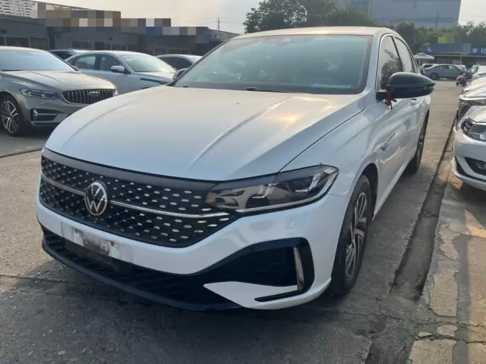 Volkswagen Lavida 2023 Model 1.5L Automatic Starry Sky Five Million Edition