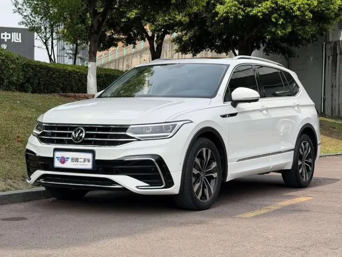 Volkswagen Tiguan L 2022 Model 330TSI Automatic 2WD R-Line Enjoy the version more