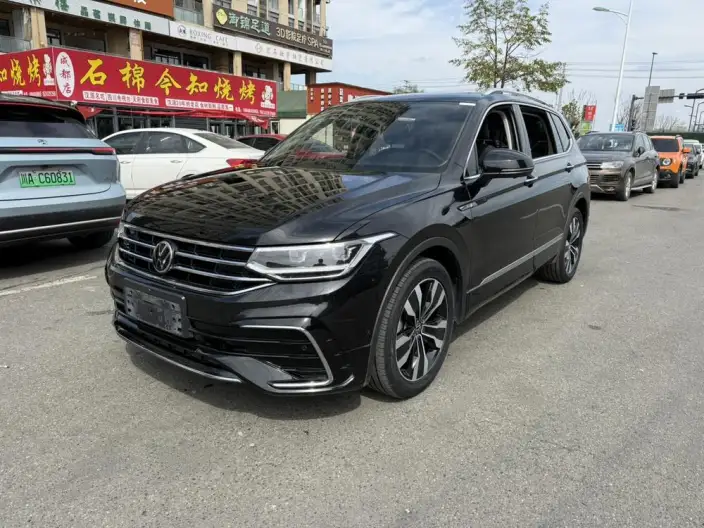 Volkswagen Tiguan L 2024 Model 330TSI 2WD R-Line Enjoy the version more