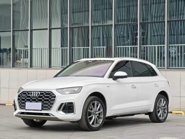 Audi Q5L 2022 Model Facelift 40T Luxury Dynamic Model