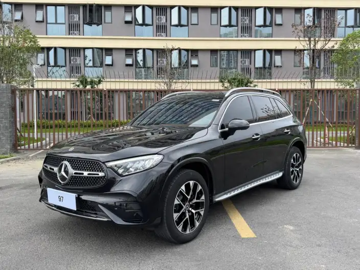 Mercedes-Benz GLC 2023 Model Facelift GLC 260 L 4MATIC Luxury Model 7 seat