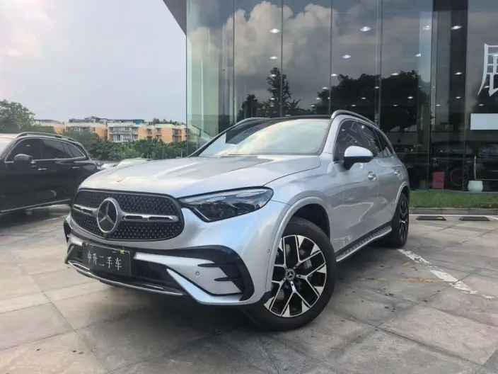 Mercedes-Benz GLC PHEV 2025 Model GLC 350 e L 4MATIC Collector Edition Edition