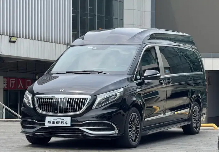 Mercedes-Benz V-Class 2022 Model V 260 L Long wheelbase Premium Edition