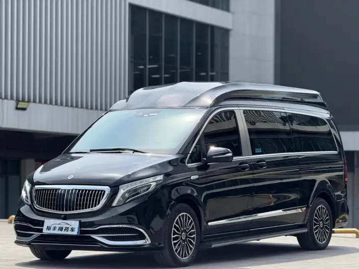 Mercedes-Benz V-Class 2022 Model V 260 L Long wheelbase Deluxe Edition