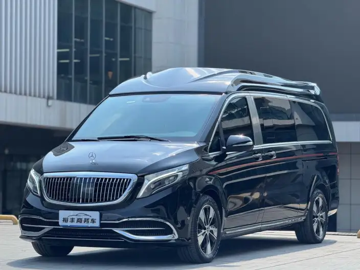 Mercedes-Benz V-Class 2022 Model V 260 L Long wheelbase Premium Edition