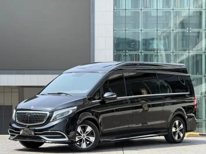 Mercedes-Benz V-Class 2022 Model V 260 L Long wheelbase Deluxe Edition
