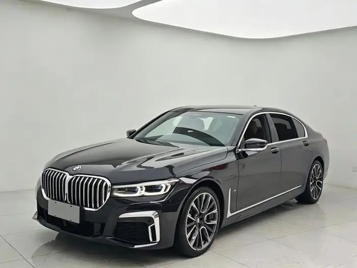 BMW 7 Series 2021 Model 740Li xDrive Executive Model M Sports Set