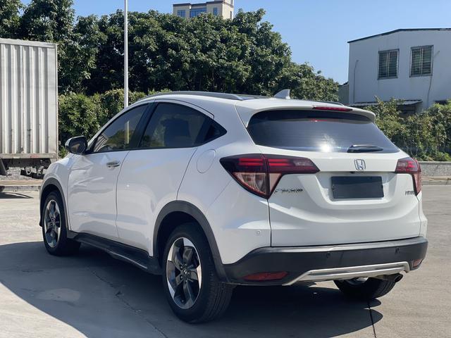 Honda Vezel 2015 1.8L CVT 2WD Luxury – фото 9