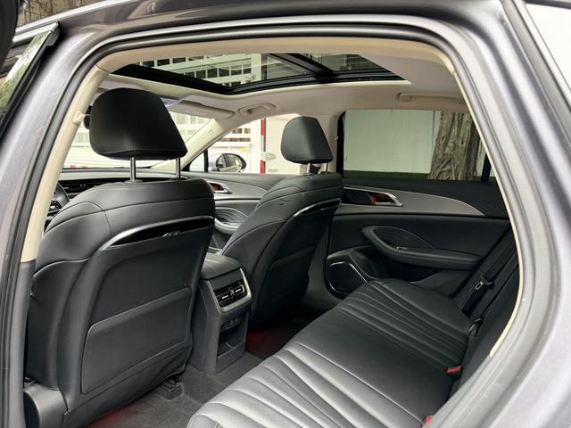 Hongqi H5 2023 1.5T DCT Smart Connect Flag Joy – фото 7