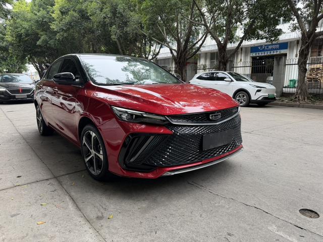 Emgrand L Модель 2022 года 1.4T CVT Supreme – фото 3