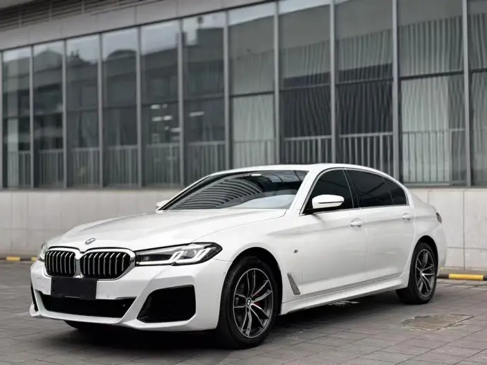 BMW 5 Series 2022 Model Facelift II 525Li M Sports Set