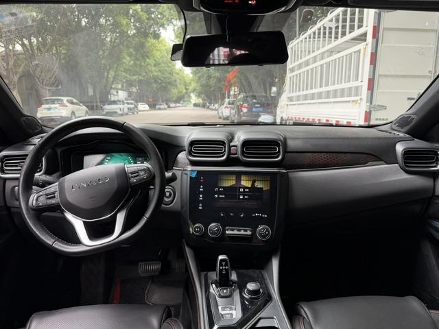 Lynk & Co 03 2019 1.5TD DCT Type – фото 6