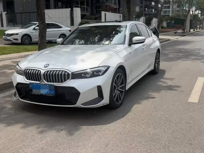 BMW 3 Series 2023 Model 320Li M Sports Set