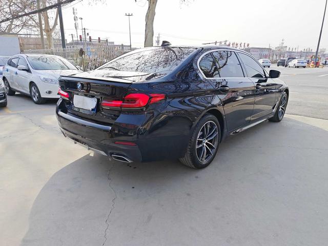 BMW 5 Series 2022 Second Facelift 525Li M Sport Package – фото 9
