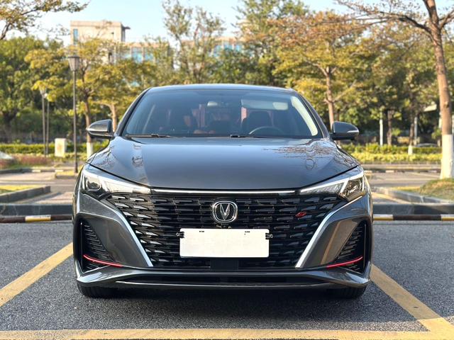 Changan Eado 2024 PLUS 1.4T DCT High Power – фото 2