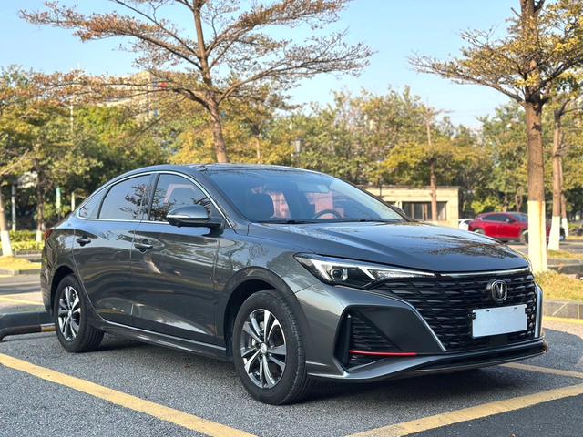 Changan Eado 2024 PLUS 1.4T DCT High Power – фото 3