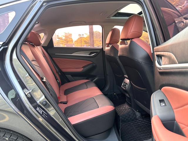 Changan Eado 2024 PLUS 1.4T DCT High Power – фото 10