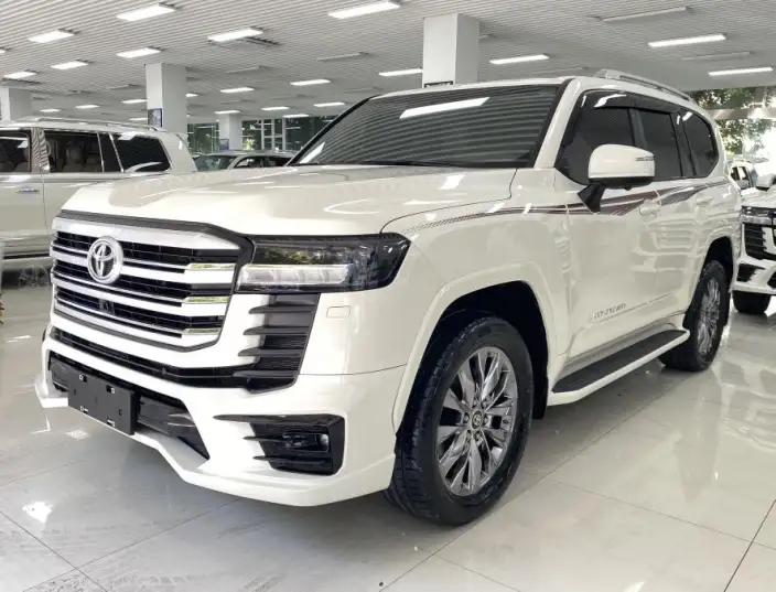 Land Cruiser （import 2024 Model 3.5T Automatic 4WD 7 seat Parallel Imported