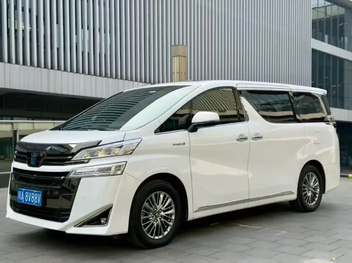 Vellfire 2021 Model Toyota Crown Hybrid 2.5L HV Premium Edition