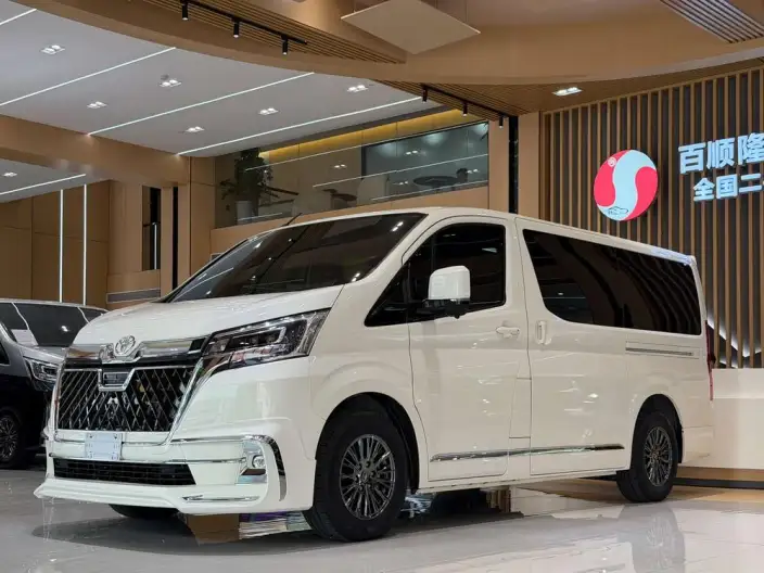 Granvia Overseas 2024 Model 3.5T Automatic 4WD 7 seat Parallel Imported