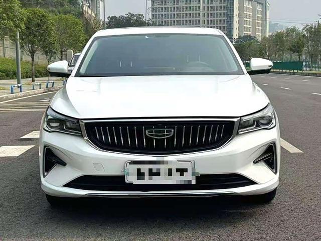 Geely Emgrand 2022 4th Gen 1.5L CVT Flagship – фото 2