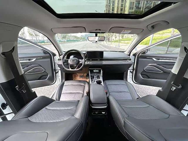 Geely Emgrand 2022 4th Gen 1.5L CVT Flagship – фото 4