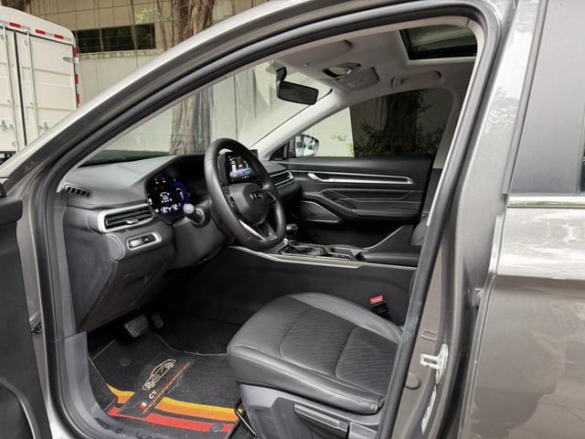 Geely Emgrand 2022 Generation 4 1.5L CVT Luxury – фото 4