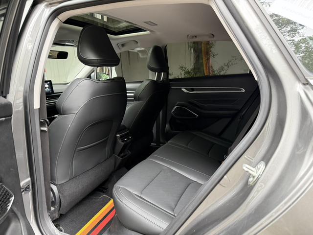 Geely Emgrand 2022 Generation 4 1.5L CVT Luxury – фото 5