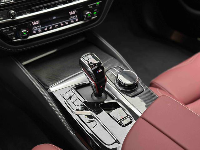 BMW 5 Series 2021 530Li Executive M Sport Package – фото 8