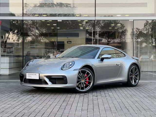 PORSCHE 911 Модель 2020 года Carrera 3.0T