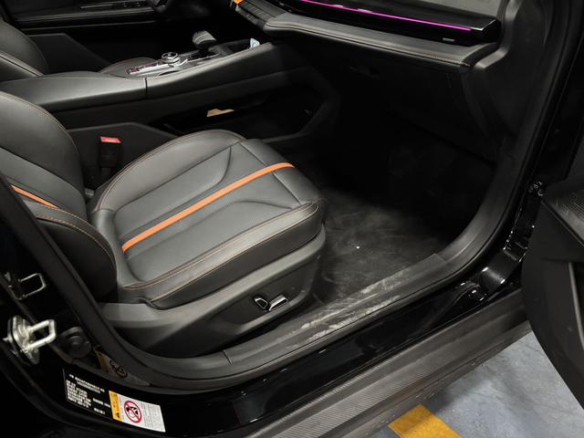 Changan UNI-V 2024 1.5T Premium Enjoy – фото 5